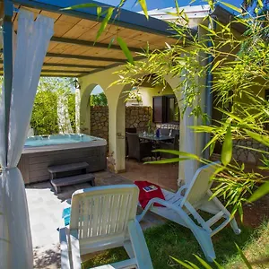  Ferienhaus Lee House, Wi-fi,free Parking, Hot Tube Kroatien